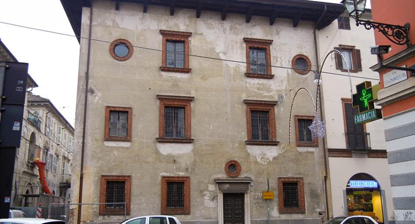 palazzo centoris prima del restauro